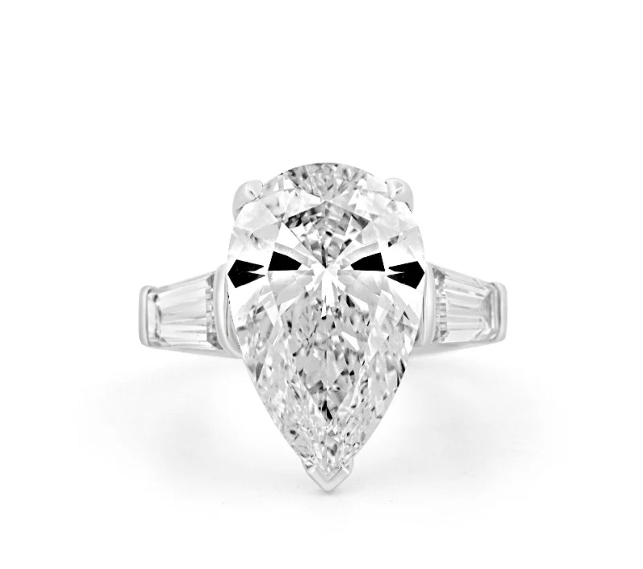 Pear 3.50 centre stone E, VS1, Ref PSDR €4,450